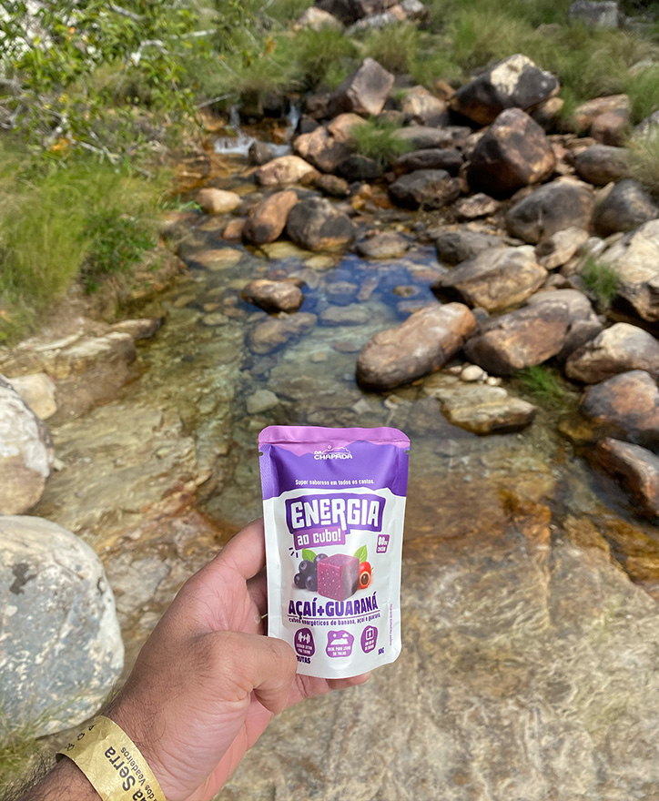 cubinho de açai com guaraná na fazenda volta da serra